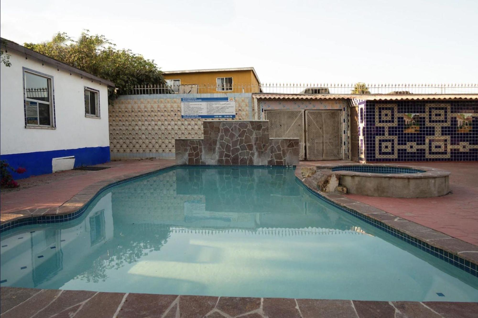 Hacienda Corteza Hotel Rosarito Exterior photo